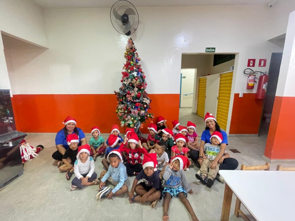 Natal é uma época magica, e não podíamos deixar e trazer essa magia para nossos pequenos.